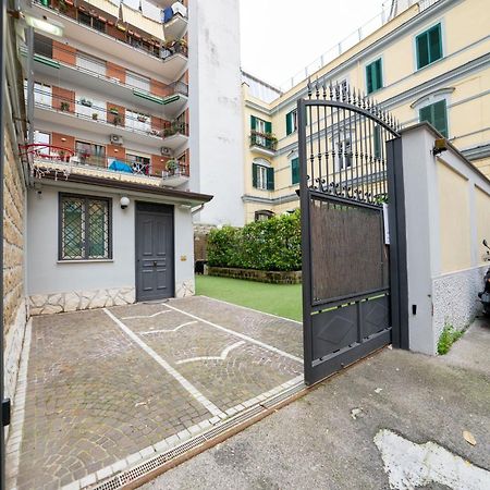 Appartamento Il Giardino di Bobò by Starguest Napoli Esterno foto